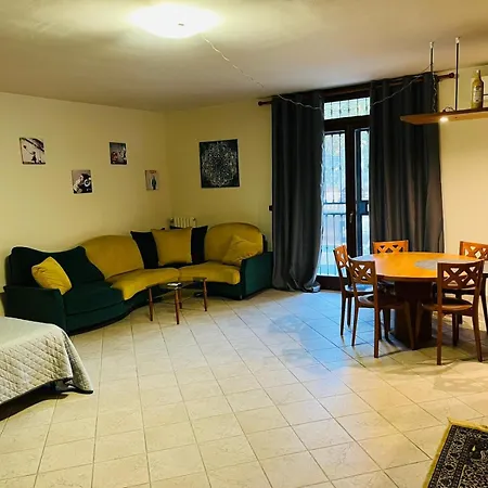 فندق مبيت وإفطار La Dimora Degli Artisti فوجيا