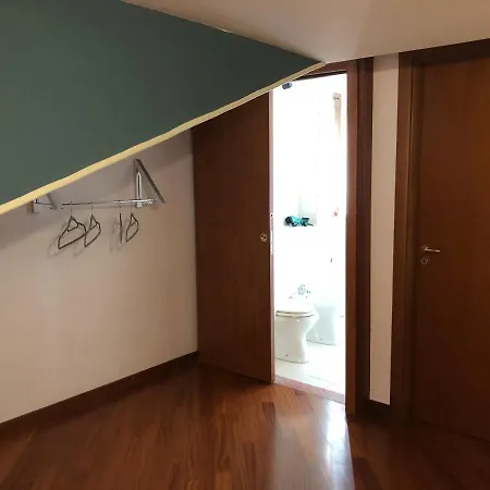 La Dimora Degli Artisti Bed & Breakfast